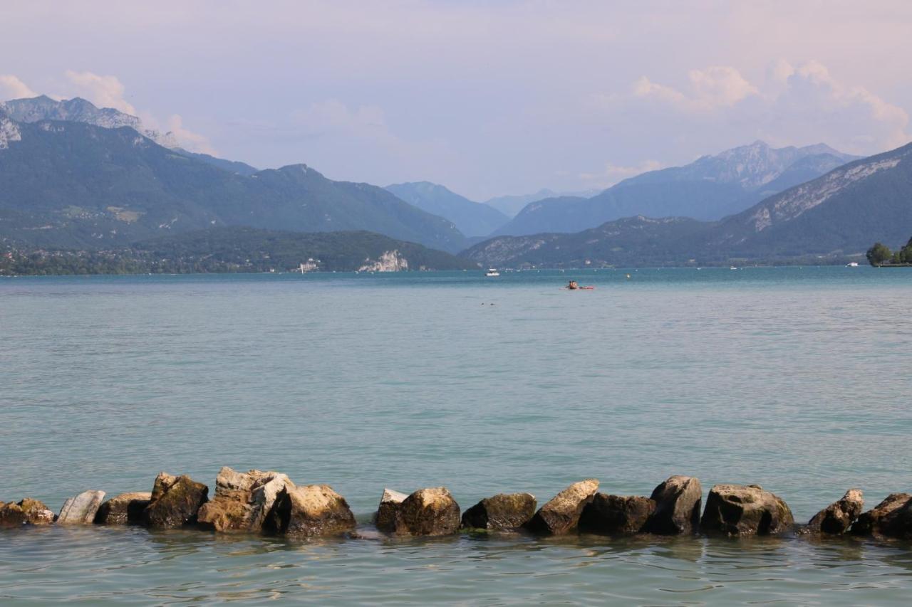 Le Havre De Paix Lägenhet Annecy Exteriör bild